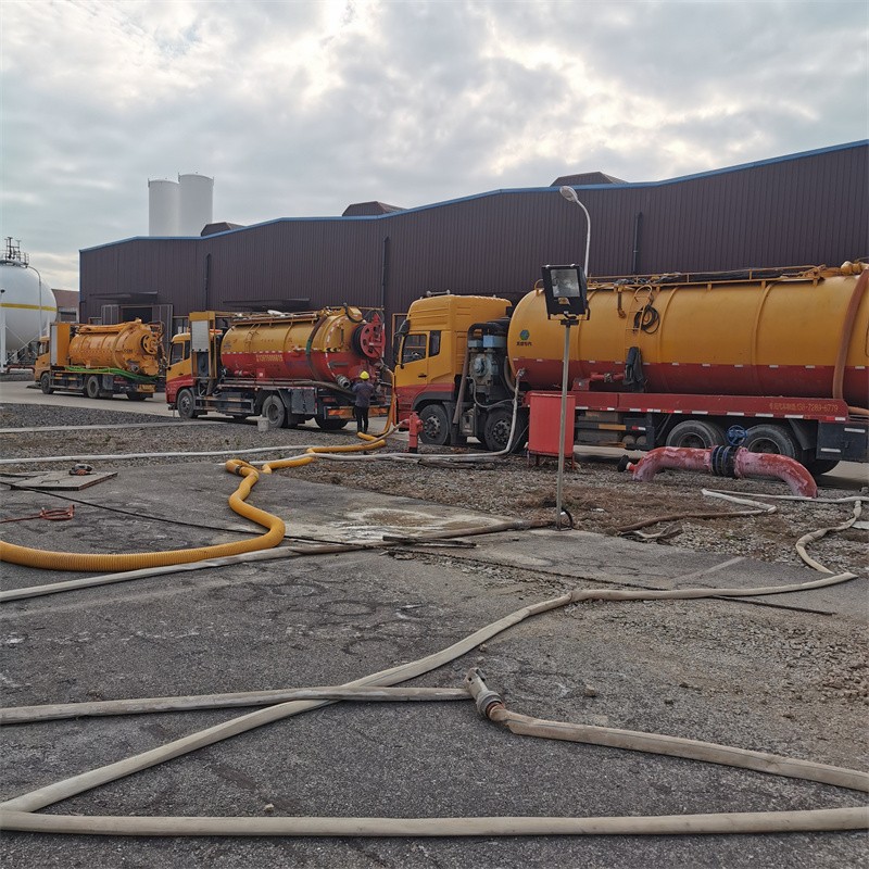 金乡污水池清理