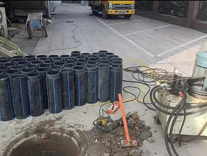 金乡PE置换管厂家 DN315置换管 非开挖管短管置换